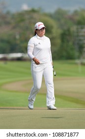 PATTAYA, THAILAND-FEBRUARY 16: Inbee Park of Korea walks towards hole 18 during day 1 of Honda LPGA 2012 on February 16, 2012 at Siam Country Club Old Course in Pattaya, Thailand