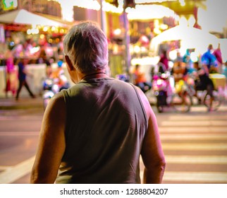 Pattaya/Thailand, December 27, 2018- Tourist Waited For Crossing The Road Near Pattaya Night Market.