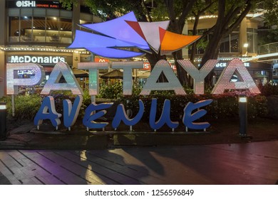 PATTAYA,THAILAND - OCTOBER 22,2018:Second Road(night)This Is The Neon Sign Of The Avenue Shopping Mall,which Is Open Mostly In The Night With A Bazar.