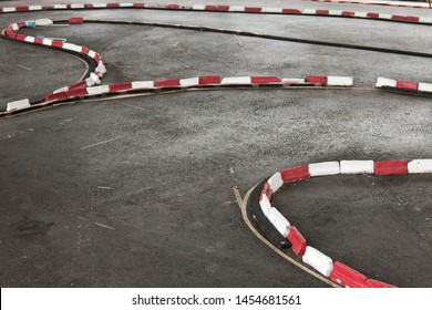 The pattern racetrack car controller