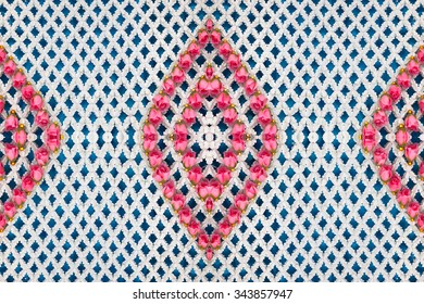 patterned mesh fabric