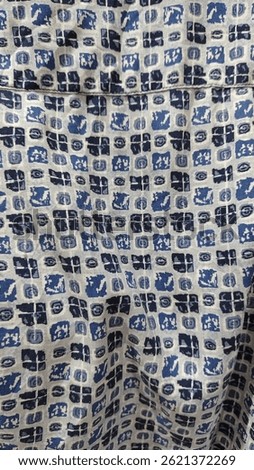 Patterns, Colors, and Types of Fabric Sold in Second-Hand Clothing Stores.