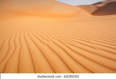 Patterns an dunes of Empty quarter - arabian desert