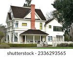 Patterson House at Ardenwood Historic Farm located in Fremont, Ca.
Discover the history of this 19-room Queen Anne Victorian farmhouse listed on the National Register of History and Victorian life.