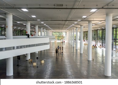 São Paulo, Brazil - November 21th, 2020: The Ciccillo Matarazzo Pavilion, Headquarters Of The Bienal De São Paulo Foundation, A Heritage-Listed Building Designed By Oscar Niemeyer