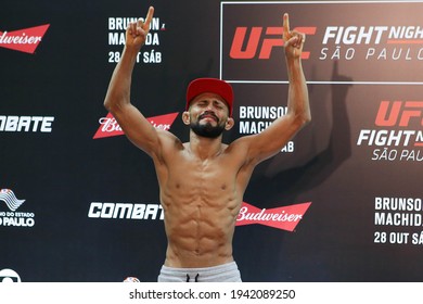 São Paulo, São Paulo, Brazil, October 28, 2017. UFC Fight Night: Brunson Vs. Machida. Flyweight Category Fight – Deiveson Figueiredo Vs. Jarred Brooks. Weighing