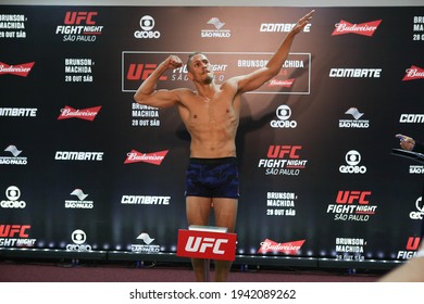 São Paulo, São Paulo, Brazil, October 28, 2017. UFC Fight Night: Brunson Vs. Machida. Middleweight Category Fight – Vicente Luque Vs. Niko Price. Weighing.