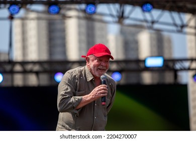 SÃO PAULO, BRAZIL - SEPTEMBER 10, 2022
Former President Luiz Inácio Lula Da Silva PT Participated In A Rally In Taboão Da Serra SP