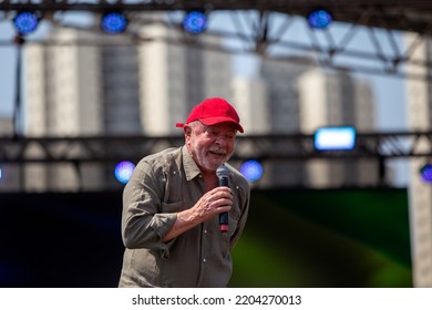 SÃO PAULO, BRAZIL - SEPTEMBER 10, 2022
Former President Luiz Inácio Lula Da Silva PT Participated In A Rally In Taboão Da Serra SP