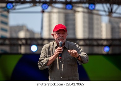 SÃO PAULO, BRAZIL - SEPTEMBER 10, 2022
Former President Luiz Inácio Lula Da Silva PT Participated In A Rally In Taboão Da Serra SP