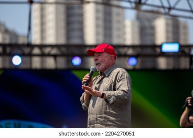 SÃO PAULO, BRAZIL - SEPTEMBER 10, 2022
Former President Luiz Inácio Lula Da Silva PT Participated In A Rally In Taboão Da Serra SP