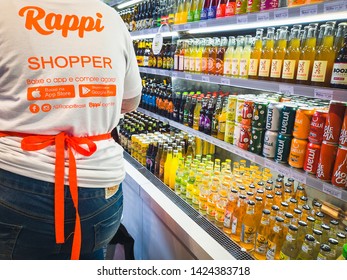 São Paulo/SP/Brazil - June 05th 2019: Personal Shopper From Rappi Company (A Colombian Startup) Working In Eataly - Italian Gastronomic Center Located In Itaim Bibi Neighborhood In São Paulo