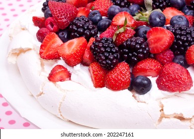 Pavlova Cake With Berry Fruits