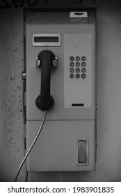 Pay Phones In The 90s Had Reduced Their Role When Smartphones Entered The People's Way Of Life.