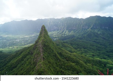 Peak Mountain And Mountain Landscape In Hawaii