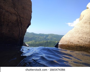 At the peak of upper diyaluma water fall