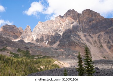 Peaks Over Tonquin Valley In Jasper