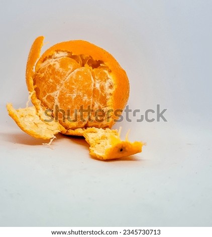 A pealed Clemenules ‘clementine mandarin