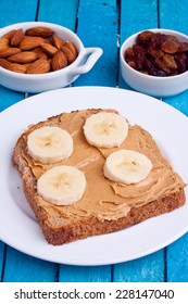 Peanut Butter Bread With Banana,almond,dried Grape