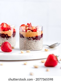 Peanut Butter and Strawberry Chia Pudding, Healthy Breakfast, Vegan Breakfast, Diet Food, Healthy Food