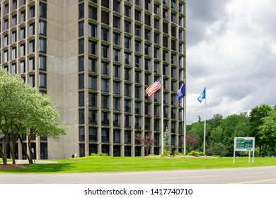 Pearl River, NY / United States- June 6, 2019: Landscape View Of Blue Hill Plaza In Rockland County