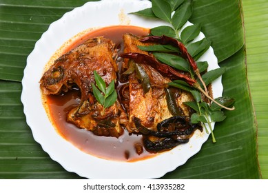 Pearl Spot Fish/  Karimeen In Kerala India, Very Popular Masala Fish Curry In Coastal Area South Indian And Sri Lanka, Malaysia, Thailand, Singapore.made By Marinated Fish With Indian Spices. Sea Food