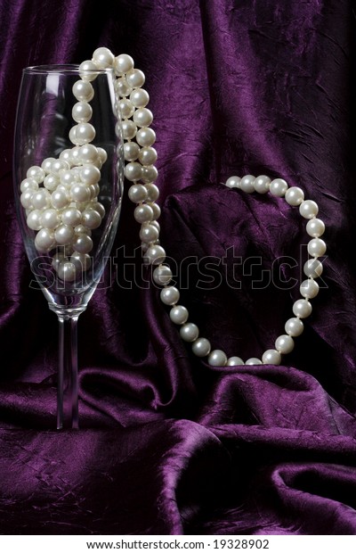 purple champagne flutes