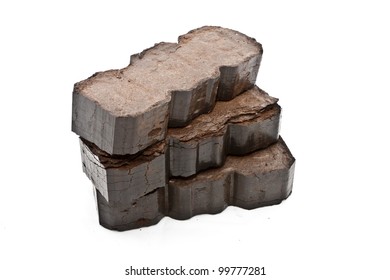 Peat Fuel Blocks For Use In An Open Fire