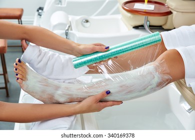 Pedicure Nourishing Moisturizer Mask Legs Cling Film Wrap Heat Effect In Nail Salon