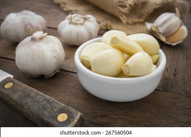 Peeled Garlic In Bowl