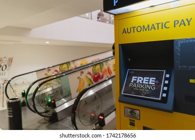Gurney Paragon Mall Hd Stock Images Shutterstock