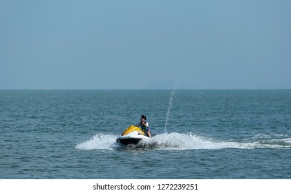 13 Jetski Operators Images, Stock Photos & Vectors | Shutterstock