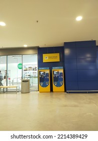 Penang, Malaysia - October 8, 2022:
Car Parking Machine With Electronic Payment At IKEA Penang Parking