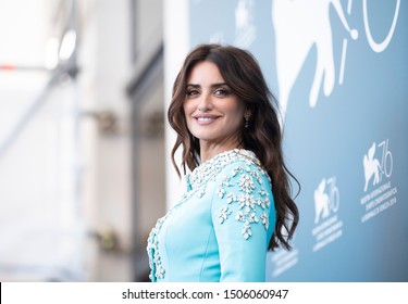 Penelope Cruz attends "Wasp Network" photocall during the 76th Venice Film Festival at Sala Grande on September 01, 2019 in Venice, Italy. 