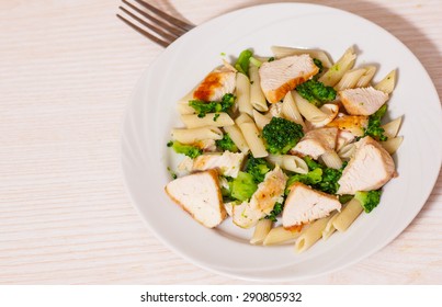 Penne Pasta With Chicken And Broccoli