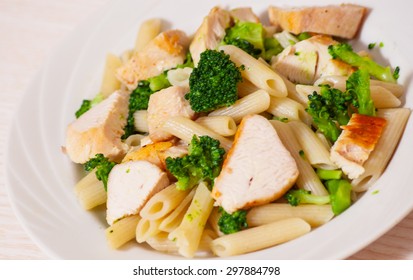 Penne Pasta With Chicken And Broccoli