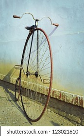 Penny farthing ,high wheel,bicycle,retro,vertical