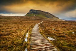 Pen-Y-Ghent
The Hills Of Whernside (736 M Or 2,415 Ft), Ingleborough (723 M Or 2,372 Ft) And Pen-y-ghent (694 M Or 2,277 Ft) Are Collectively Known As The Three Peaks.