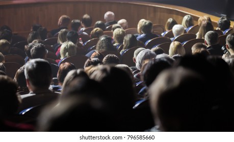 11,173 Auditorium Crowd Images, Stock Photos & Vectors | Shutterstock