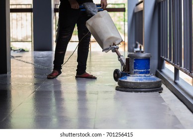 4,400 Floor polish machine Images, Stock Photos & Vectors | Shutterstock