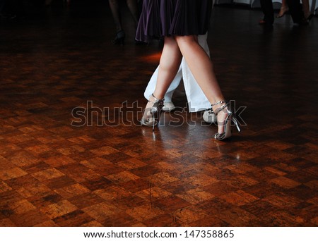 People dancing tango