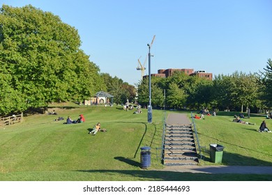 People Enjoy Sunny Weather In The City Centre Castle Park On October 5, 2016 In Bristol, UK. Castle Park Also Known As Castle Green Is A Public Open Space Managed By The City Council.