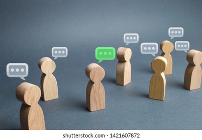 A lot of people figures and comment clouds above their heads. The process of discussion and commenting, the search for fresh ideas and optimal solutions. Best thought, good idea, positive feedback. - Shutterstock ID 1421607872