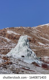 People Of Ladakh Making Ice Stupa In 2020.