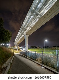 People Mover For Connect Airport To Train Station