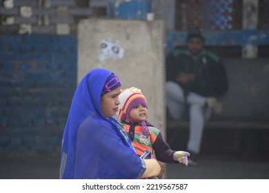 People Trying To Escape The Record Breaking Winter In Gurgaon. Gurgaon, India. December 25, 2019.