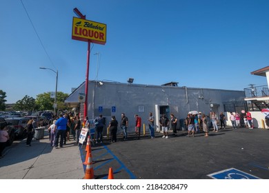 People Wait In Line Outside Blue Bird Liquor Store To Purchase Mega Millions Lottery Tickets In Hawthorne, Calif., Friday, July 29, 2022. 