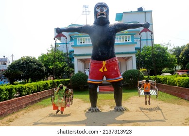 Peoples Enjoy A Ride At Dream Holiday Park In Narsingdi District Outskirts Of Dhaka, Bangladesh, On March 17, 2022 