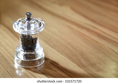 Pepper Grinder(clear) In Restaurant

