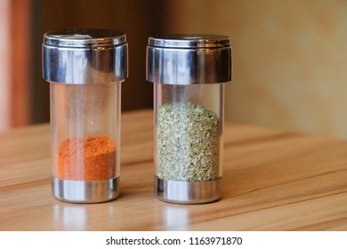 Pepper Shaker Bottle And Oregano Shaker Bottle